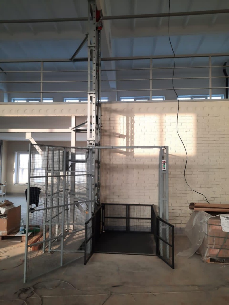 Грузовой мачтовый подъёмник (2).jpeg Грузовой мачтовый подъёмник (2).jpeg